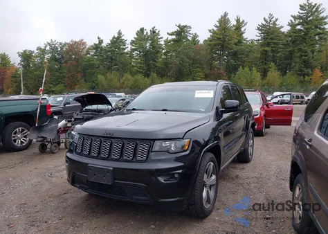 2021 Jeep Grand Cherokee Laredo X 4X4 z USA, uszkodzony, nr VIN 1C4RJFAG9MC581456